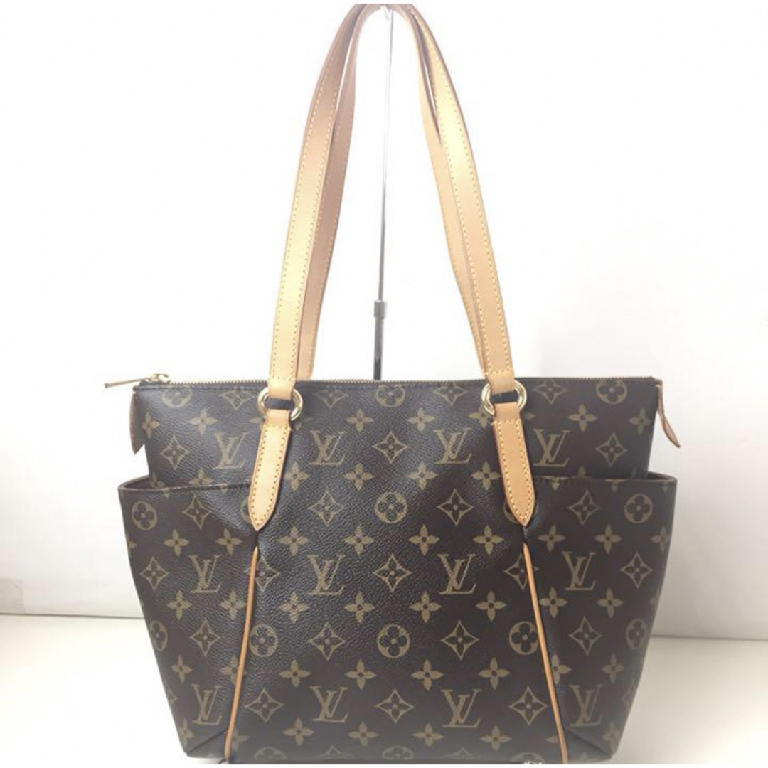 LOUIS VUITTON(ルイヴィトン)のルイヴィトン モノグラム トータリー バッグ　 レディースのバッグ(トートバッグ)の商品写真