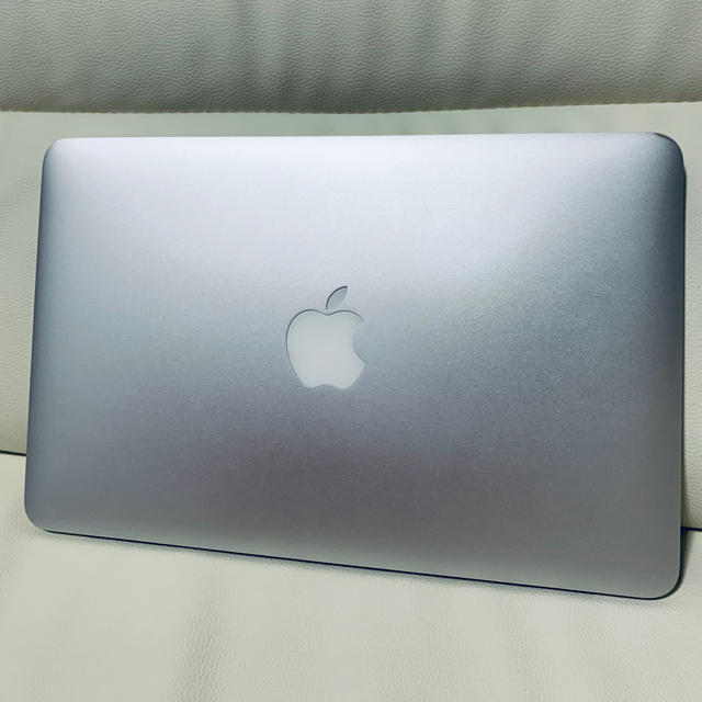 【美品】MacBook Air Early 2015 11インチ 1