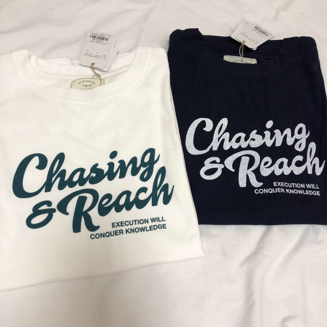 Ungrid(アングリッド)の今季 新品 ChasingロゴTee レディースのトップス(Tシャツ(半袖/袖なし))の商品写真