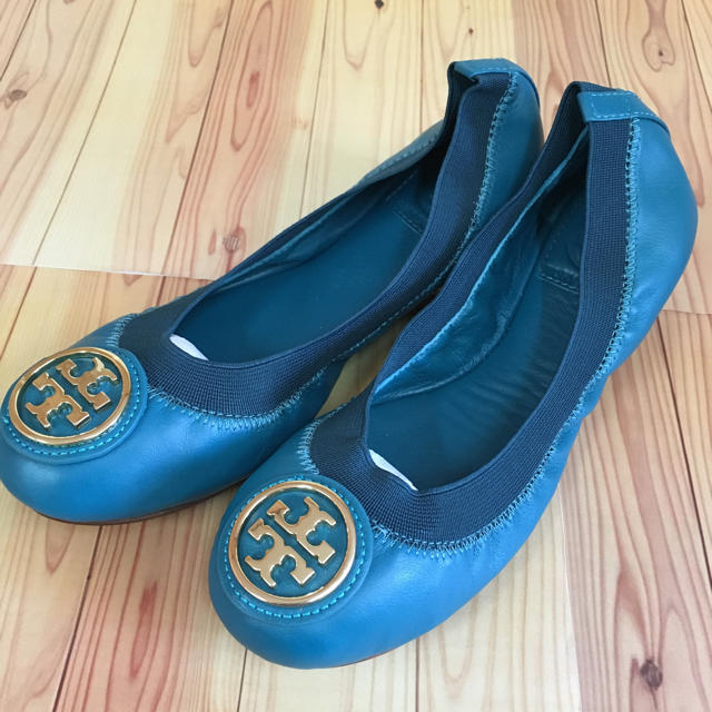 Tory Burch(トリーバーチ)の新品 フラットシューズ ⑨ 26.0cm レディースの靴/シューズ(ミュール)の商品写真