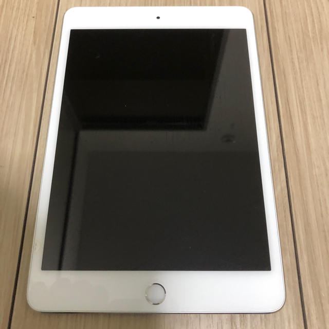 iPad mini4 16GB wifi シルバー