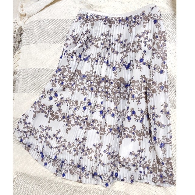 ROPE’(ロペ)のwenge オリエンタル花柄 シフォンスカート レディースのスカート(ひざ丈スカート)の商品写真