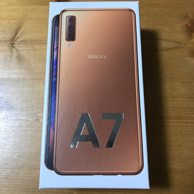 スマートフォン本体新品未開封　GALAXY a7 simフリー