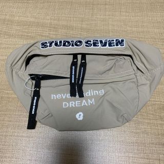 サンダイメジェイソウルブラザーズ(三代目 J Soul Brothers)のSTUDIOSEVEN スタジオセブン ウエストポーチ ベージュ(ウエストポーチ)