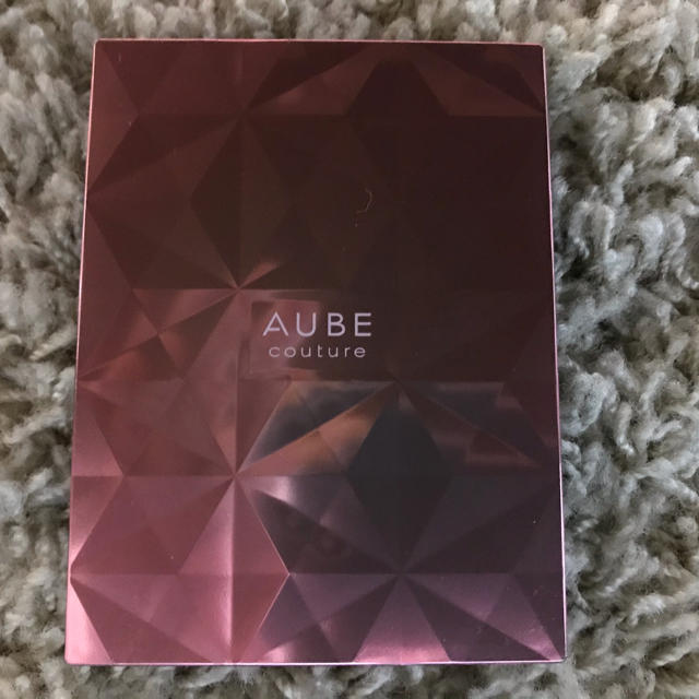 AUBE couture(オーブクチュール)のAUBU オーブ ブラシひと塗りシャドウ　561  ブラウン系 コスメ/美容のベースメイク/化粧品(アイシャドウ)の商品写真