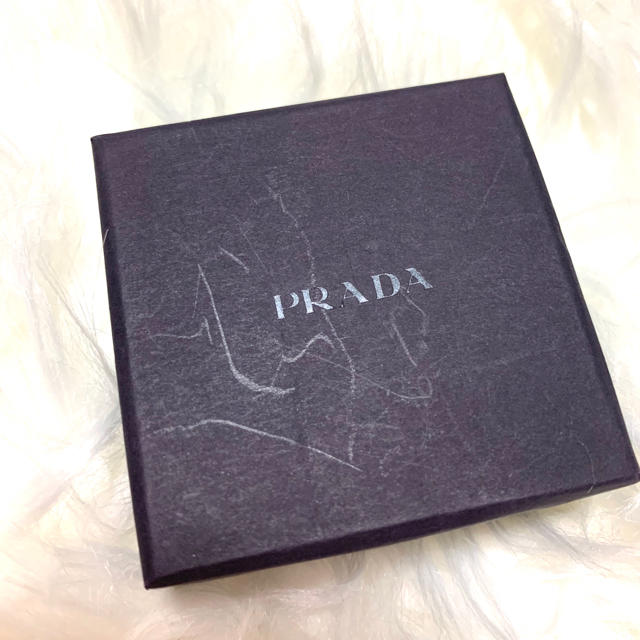 PRADA(プラダ)のPRADA  クマチャーム ハンドメイドのファッション小物(バッグチャーム)の商品写真