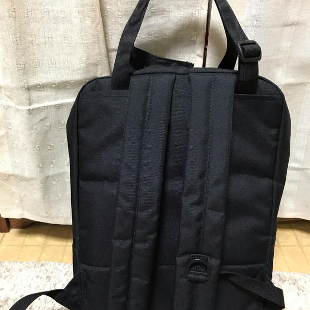 MUJI (無印良品)(ムジルシリョウヒン)のジラフ様専用(^^)無印  リュック  ブラック　美品 レディースのバッグ(リュック/バックパック)の商品写真