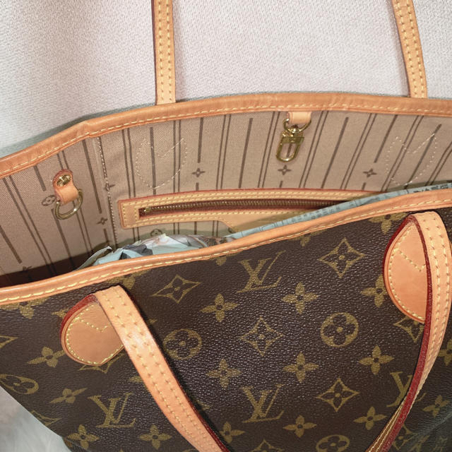 LOUIS VUITTON(ルイヴィトン)のヴィトン　モノグラム　ネヴァーフル　ミニトートバッグ レディースのバッグ(トートバッグ)の商品写真