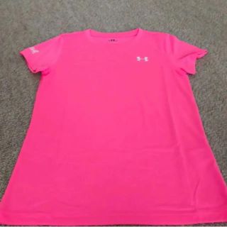 アンダーアーマー(UNDER ARMOUR)のアンダーアーマー レディース Tシャツ　ピンク S(Tシャツ(半袖/袖なし))