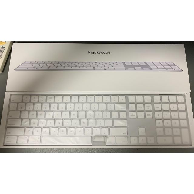 Apple(アップル)のアップル Apple Magic Keyboard2 US配列 スマホ/家電/カメラのPC/タブレット(PC周辺機器)の商品写真