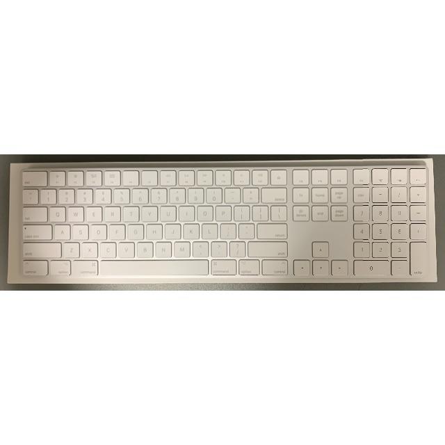 Apple(アップル)のアップル Apple Magic Keyboard2 US配列 スマホ/家電/カメラのPC/タブレット(PC周辺機器)の商品写真