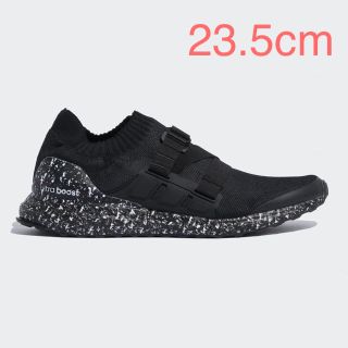 ハイク(HYKE)のadidas by HYKE / ULTRABOOST ブラック23.5(スニーカー)