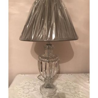 LAURA ASHLEY(テーブルスタンド)のフリマアイテム一覧 LAURA ASHLEY(テーブルスタンド)のフリマアイテム一覧