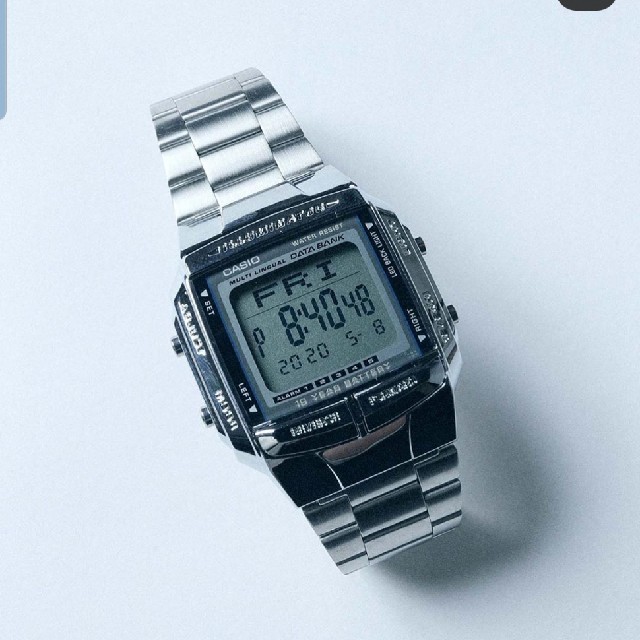 CASIO　デジタルウォッチ　ウルマさん腕時計(アナログ)