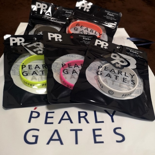PEARLY GATES(パーリーゲイツ)のパーリーゲイツ　虫除け　ラバーバンド　新品未開封　ロゴ　ニコちゃん スポーツ/アウトドアのゴルフ(その他)の商品写真