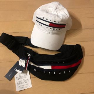 トミーヒルフィガー(TOMMY HILFIGER)の新品！トミーヒルフィガー★キャップ＆ウエストポーチ　2点セット(ボディバッグ/ウエストポーチ)