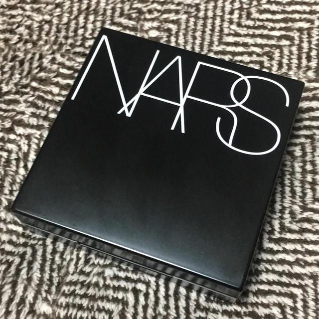 NARS ナチュラルラディアント　ロングウェア　クッションファンデーション