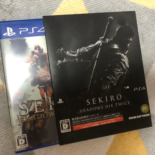 PlayStation4(プレイステーション4)のSEKIRO： SHADOWS DIE TWICE PS4 エンタメ/ホビーのゲームソフト/ゲーム機本体(家庭用ゲームソフト)の商品写真