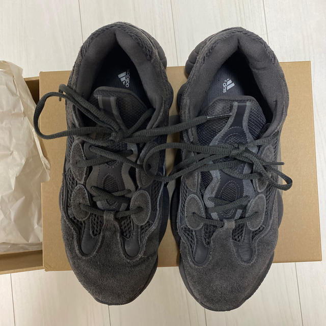 adidas(アディダス)のアディダス　YEEZY BOOST 500 メンズの靴/シューズ(スニーカー)の商品写真