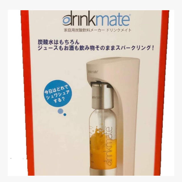 drinkmate ドリンクメイト　スターターキット　炭酸水DRMCOS10WH スマホ/家電/カメラの調理家電(調理機器)の商品写真