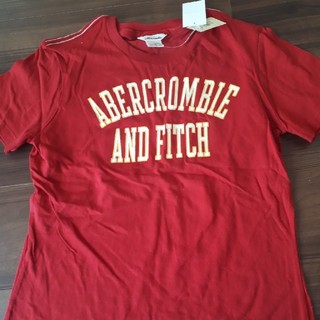 アバクロンビーアンドフィッチ(Abercrombie&Fitch)のアバクロ　レッドTシャツ(Tシャツ(半袖/袖なし))