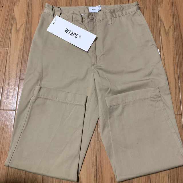 W)taps(ダブルタップス)の19ss WTAPS KHAKI TROUSERS チノ ワーク パンツ メンズのパンツ(チノパン)の商品写真