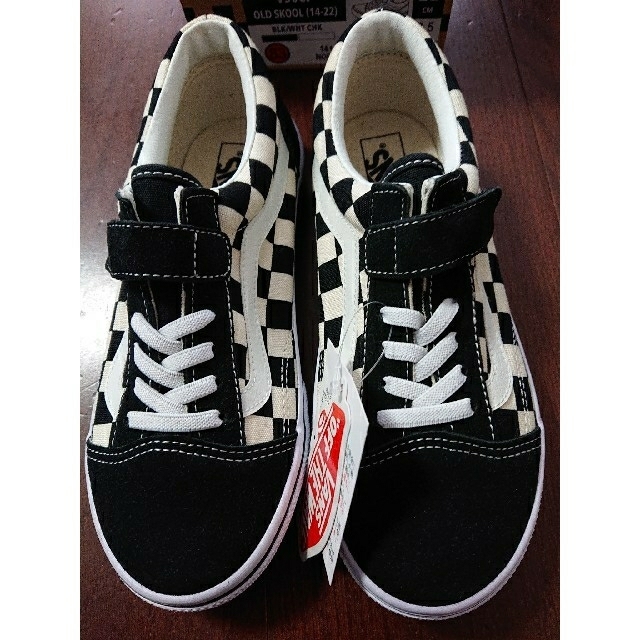 VANS(ヴァンズ)の新品☆ VANSオールドスクール チェッカー size22.0cm キッズ/ベビー/マタニティのキッズ靴/シューズ(15cm~)(スニーカー)の商品写真