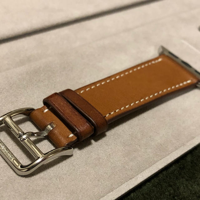 Hermes(エルメス)の美品　アップルウォッチ エルメス 40 38mm シンプルトゥール スマホ/家電/カメラのスマートフォン/携帯電話(その他)の商品写真