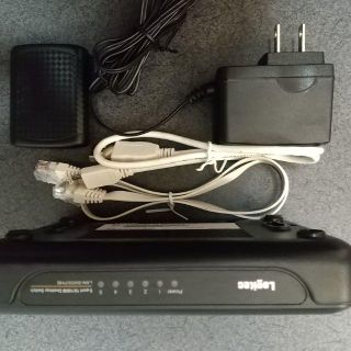 エヌイーシー(NEC)のNEC 小型Wi-Fiルーター aterm W300P-B(中古・送料込）(PC周辺機器)