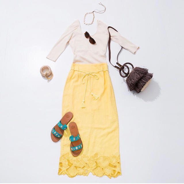 SeaRoomlynn(シールームリン)の◆もちゆか様専用◆searoomlynn  EMBROIDERY マキシスカート レディースのスカート(ロングスカート)の商品写真