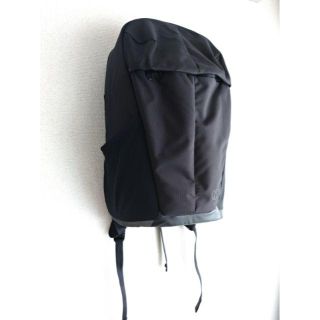 アークテリクス(ARC'TERYX)のALCHEMY EQUIPMENT デイパック　黒(バッグパック/リュック)