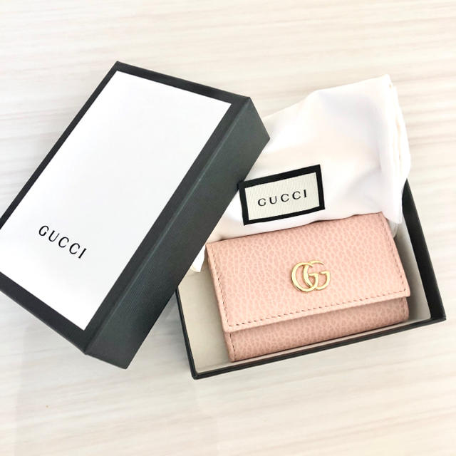 ☆専用☆GUCCI グッチ GGマーモント レザー キーケース ピンク 新品 ☆専用☆GUCCI グッチ GGマーモント レザー キーケース ピンク 新品