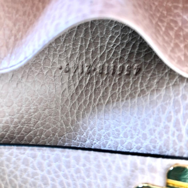 即出荷GUCCI グッチ GGマーモント レザーキーケース ダスティング