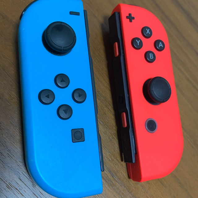 Nintendo - Nintendo Switch Joy-Con (L) ネオンブルー/ (R) の通販 by sola's shop｜ニンテンドースイッチならラクマ Switch 超歓迎在庫