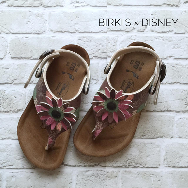 BIRKENSTOCK(ビルケンシュトック)の【美品】 Birki's × Disney  ティンカーベル サンダル 17cm キッズ/ベビー/マタニティのキッズ靴/シューズ(15cm~)(サンダル)の商品写真