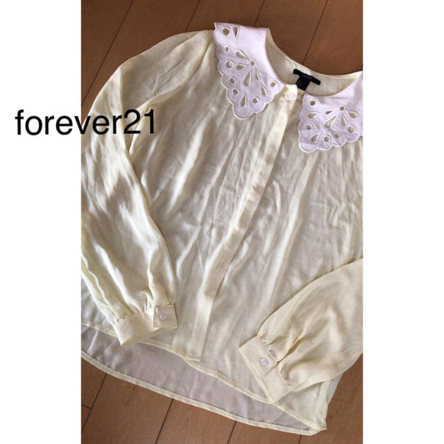 FOREVER 21(フォーエバートゥエンティーワン)のforever21  レディースのトップス(シャツ/ブラウス(長袖/七分))の商品写真