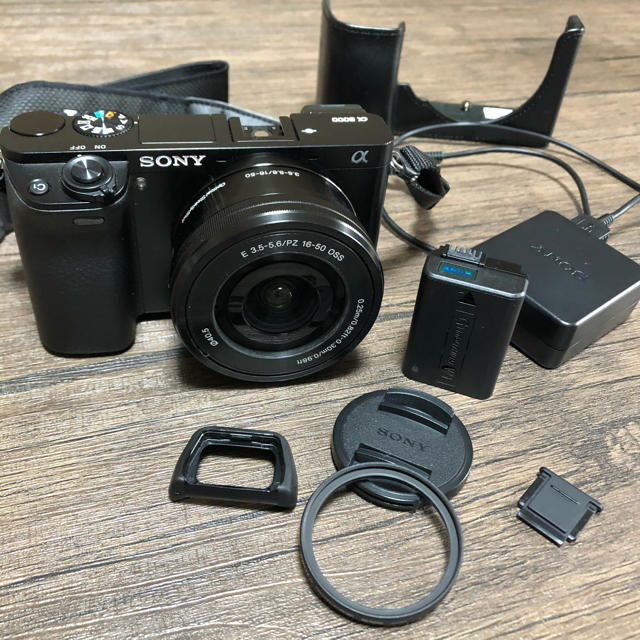 新品?正規品 SONY - SONY α6000 ILCE-6000 ブラック ミラーレス一眼