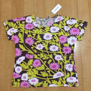 マリメッコ(marimekko)の【新品・未使用】marimekko  マリメッコTシャツ L(Tシャツ(半袖/袖なし))