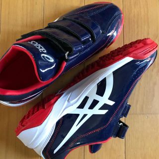 アシックス(asics)の値下げしました！トレーニングシューズ　23.5(シューズ)