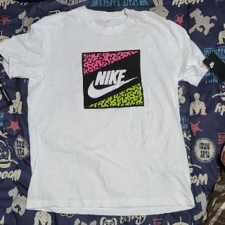 ナイキ(NIKE)のNIKEティシャツ(Tシャツ/カットソー(半袖/袖なし))