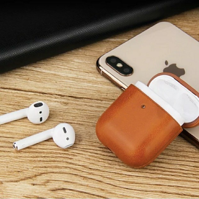 AirPods 革ケース イヤホンケース エアーポッズケース スマホ/家電/カメラのオーディオ機器(ヘッドフォン/イヤフォン)の商品写真