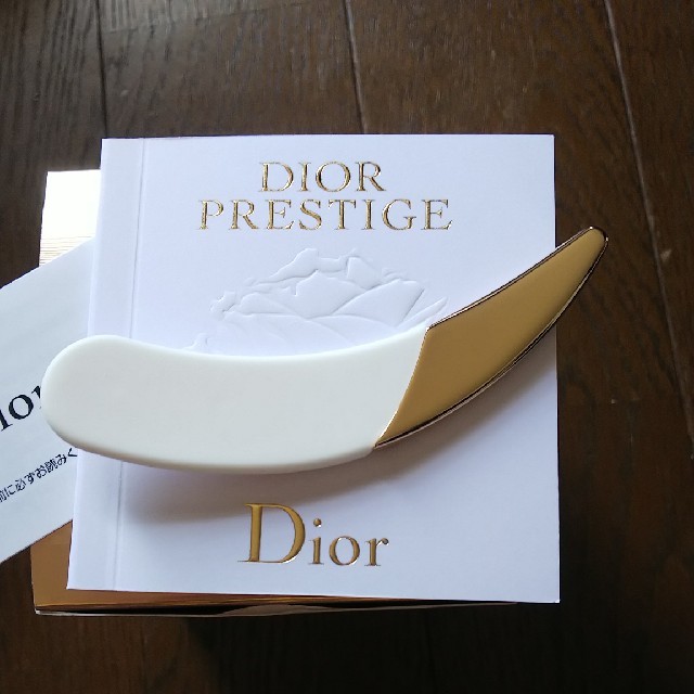 Christian Dior(クリスチャンディオール)のディオールスパチュラ コスメ/美容のベースメイク/化粧品(その他)の商品写真