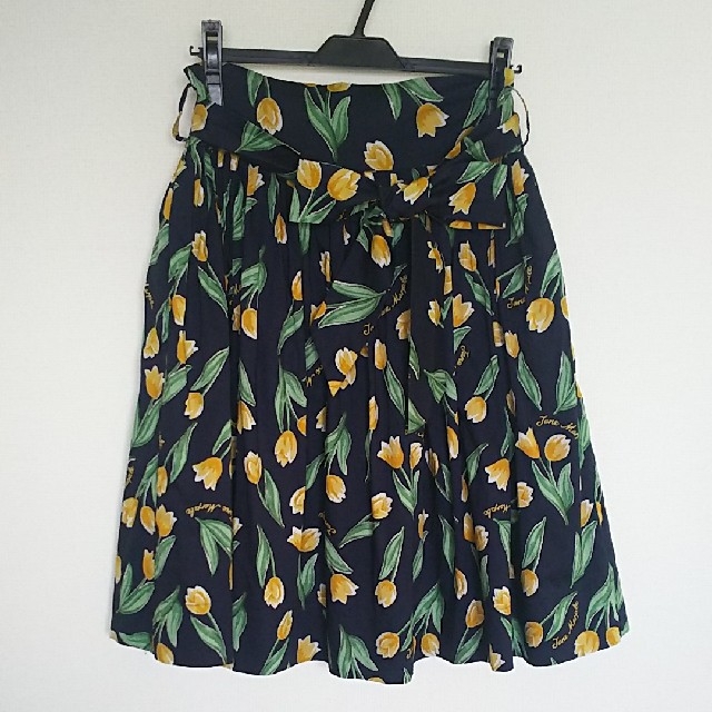 ジェーンマープル Tulip gardenのスカート