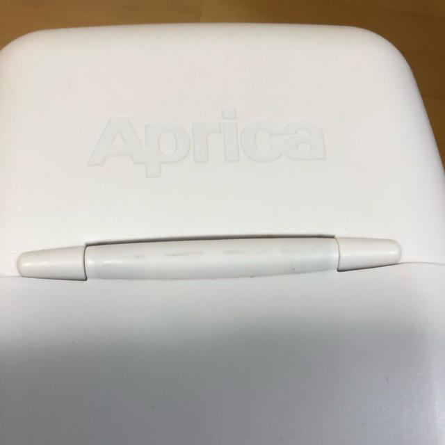 Aprica(アップリカ)のAprica ニオイポイ(カセット新品1個付) キッズ/ベビー/マタニティのおむつ/トイレ用品(紙おむつ用ゴミ箱)の商品写真