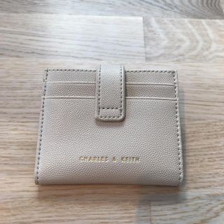 チャールズアンドキース(Charles and Keith)のカードケース(名刺入れ/定期入れ)