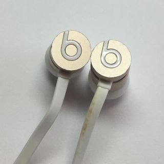 ビーツバイドクタードレ(Beats by Dr Dre)の自己修理品 urbeats Special Edition GOLD (ヘッドフォン/イヤフォン)