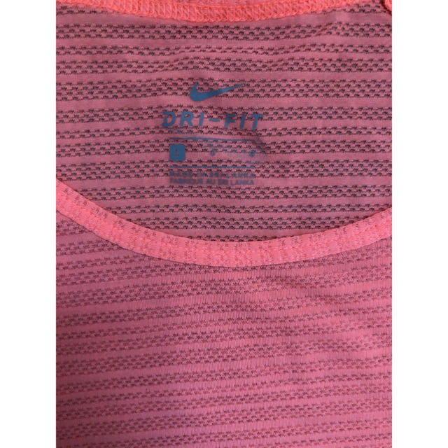 NIKE(ナイキ)のNIKE 重ね着できるTシャツ ランニング トップス レディースのトップス(Tシャツ(半袖/袖なし))の商品写真