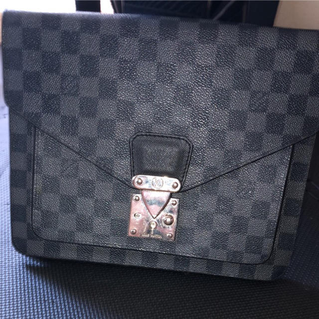 LOUIS VUITTON - LOUIS VUITTON クラッチバッグの通販 by ユウヤ's shop｜ルイヴィトンならラクマ