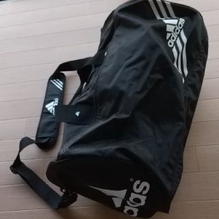 アディダス(adidas)のアディダス  スポーツバッグ丸型マスク付き(その他)