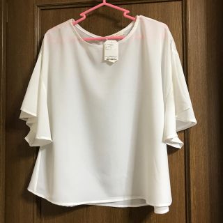 ショコラフィネローブ(chocol raffine robe)の白ブラウス、カットソー(カットソー(半袖/袖なし))